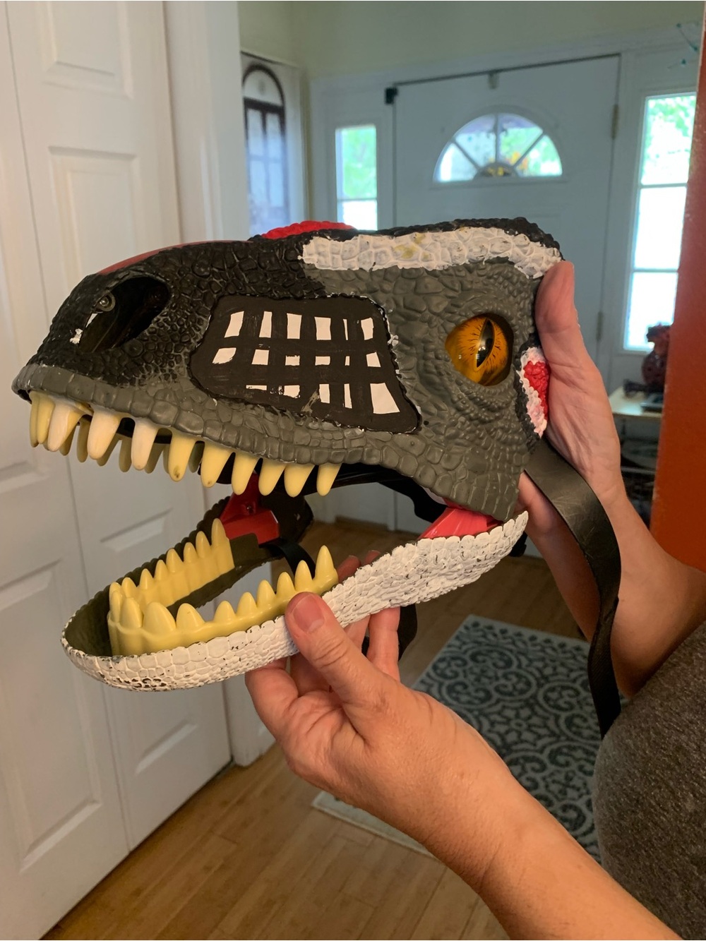 Mattel 2017 Dinosaur Mask - Gray, Black, Red and White